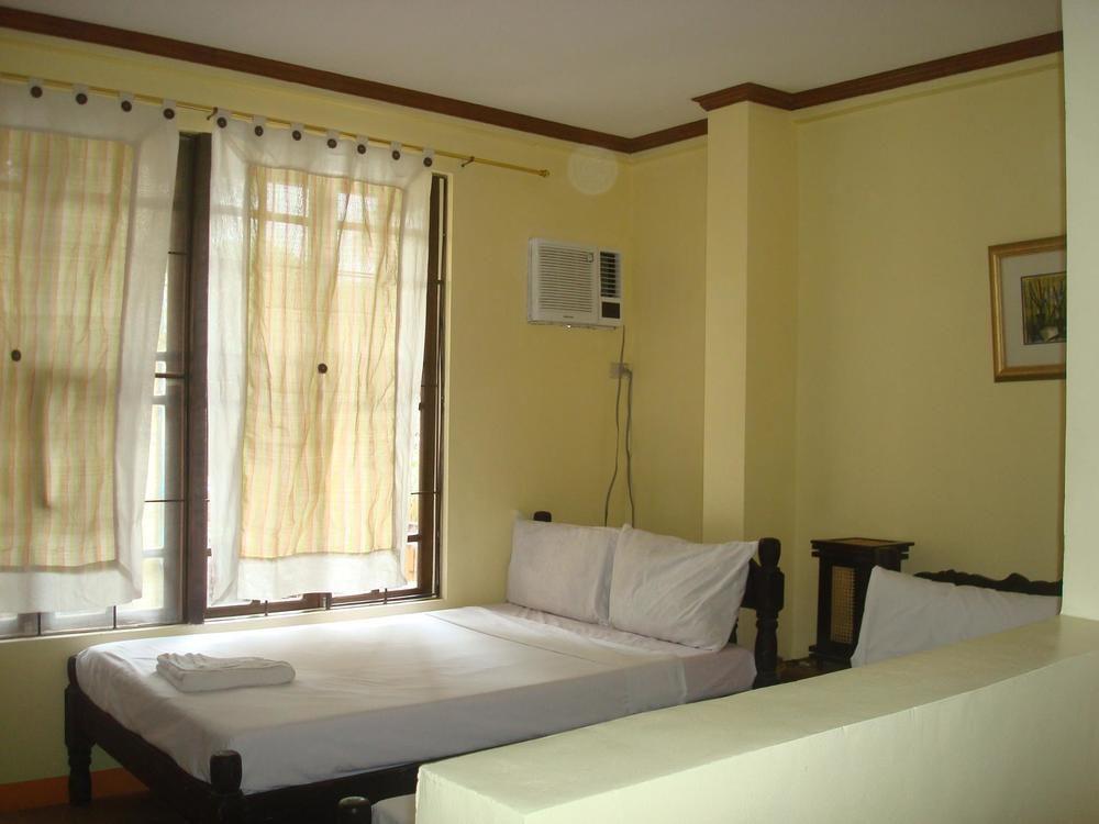 Casa Dayang Kalibo Hotel Exterior photo